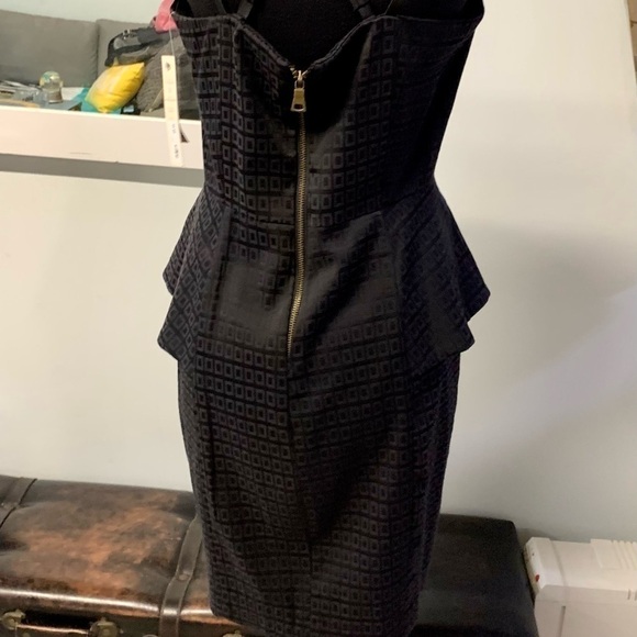 NWT❤️Dylan and Rose Black Geo CrossStrap Dress-M - Picture 5 of 10
